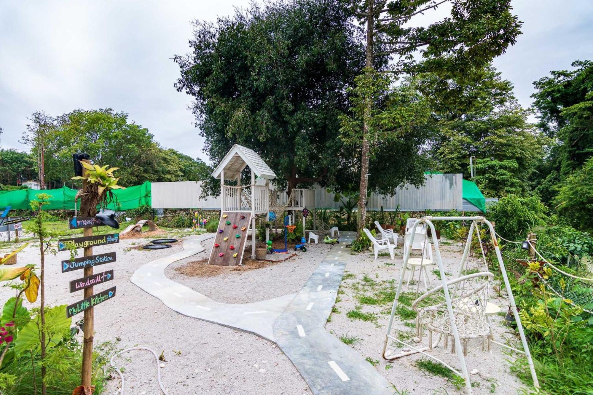 Thansila Resort Ranong Esterno foto